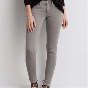 Gray American Eagle Jegging